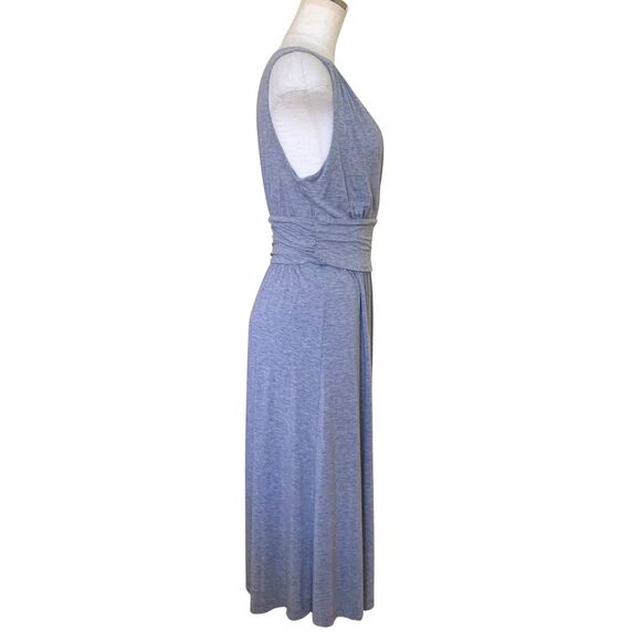 Artisan NY Gray Sleeveless Maxi Dress Size M Soft Stretch Knit V-Neck Waistband - Picture 3 of 8